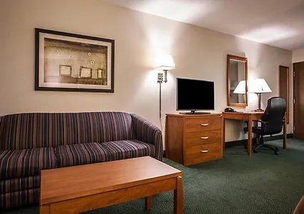 Inn Comfort Near I-255 Alton