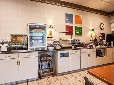 Comfort Near I-255 Inn