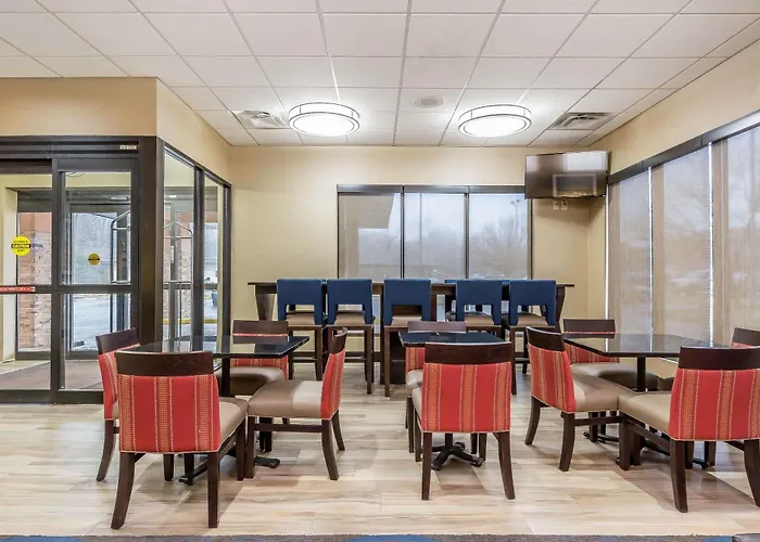 Comfort Near I-255