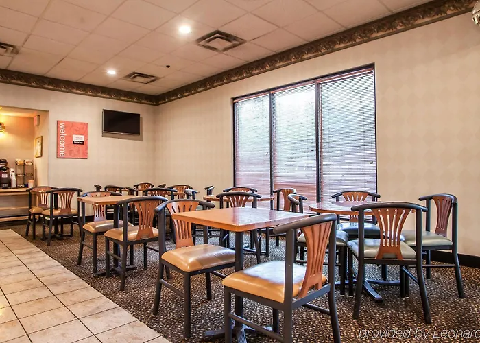 Inn Comfort Near I-255 Alton