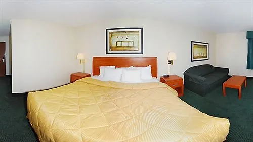 Comfort Near I-255 Inn