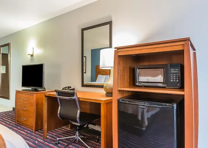Comfort Near I-255