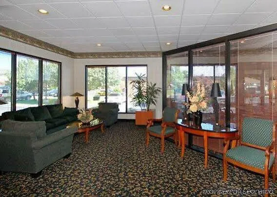 Inn Comfort Near I-255 Alton